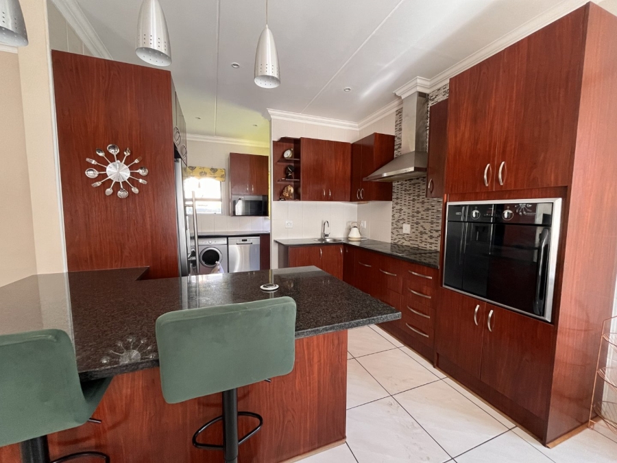 3 Bedroom Property for Sale in Lilyvale Free State